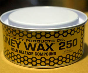 美國進(jìn)口Stoner蜜蠟250脫模蠟 玻璃鋼模具脫模劑離型劑無蠟垢脫模蠟 船艇復(fù)合材料人造石樹脂脫模劑模具隔離劑 美國進(jìn)口Stoner蜜蠟250脫模蠟 玻璃鋼模具脫模劑離型劑無蠟垢脫模蠟 船艇復(fù)合材料人造石樹脂脫模劑模具隔離劑