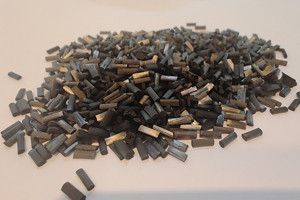 塑料改性用短切碳纖維顆粒 高強度/高模量碳纖維短切絲(圓柱形) 航空航天用高端碳纖維復合材料 塑料改性用短切碳纖維顆粒 高強度/高模量碳纖維短切絲(圓柱形) 航空航天用高端碳纖維復合材料